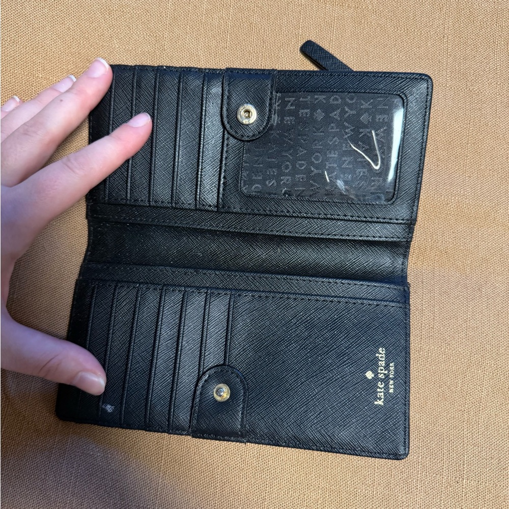 Kate Spade Large Slim Bifold Wallet